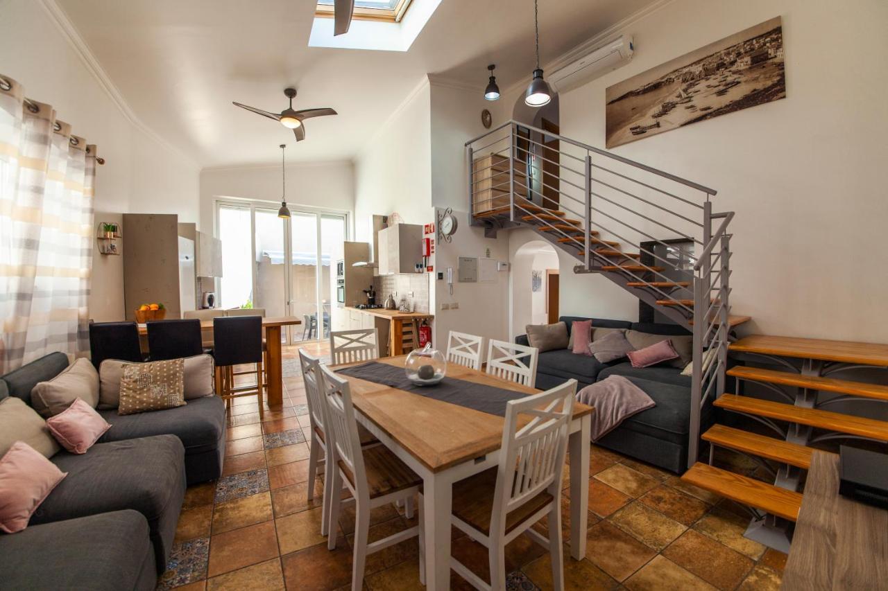 Holiday home Casa Bela Estombar
