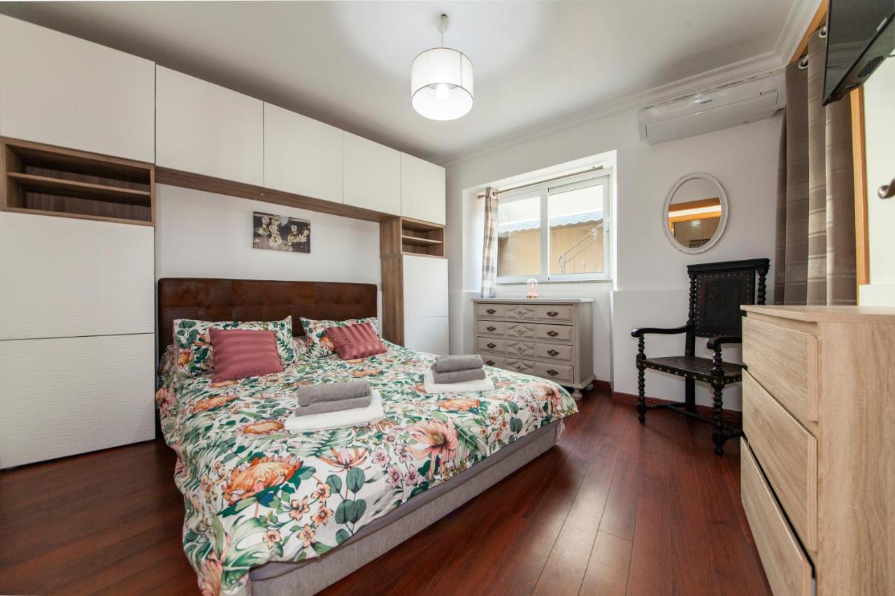 Casa Bela Holiday home Estombar